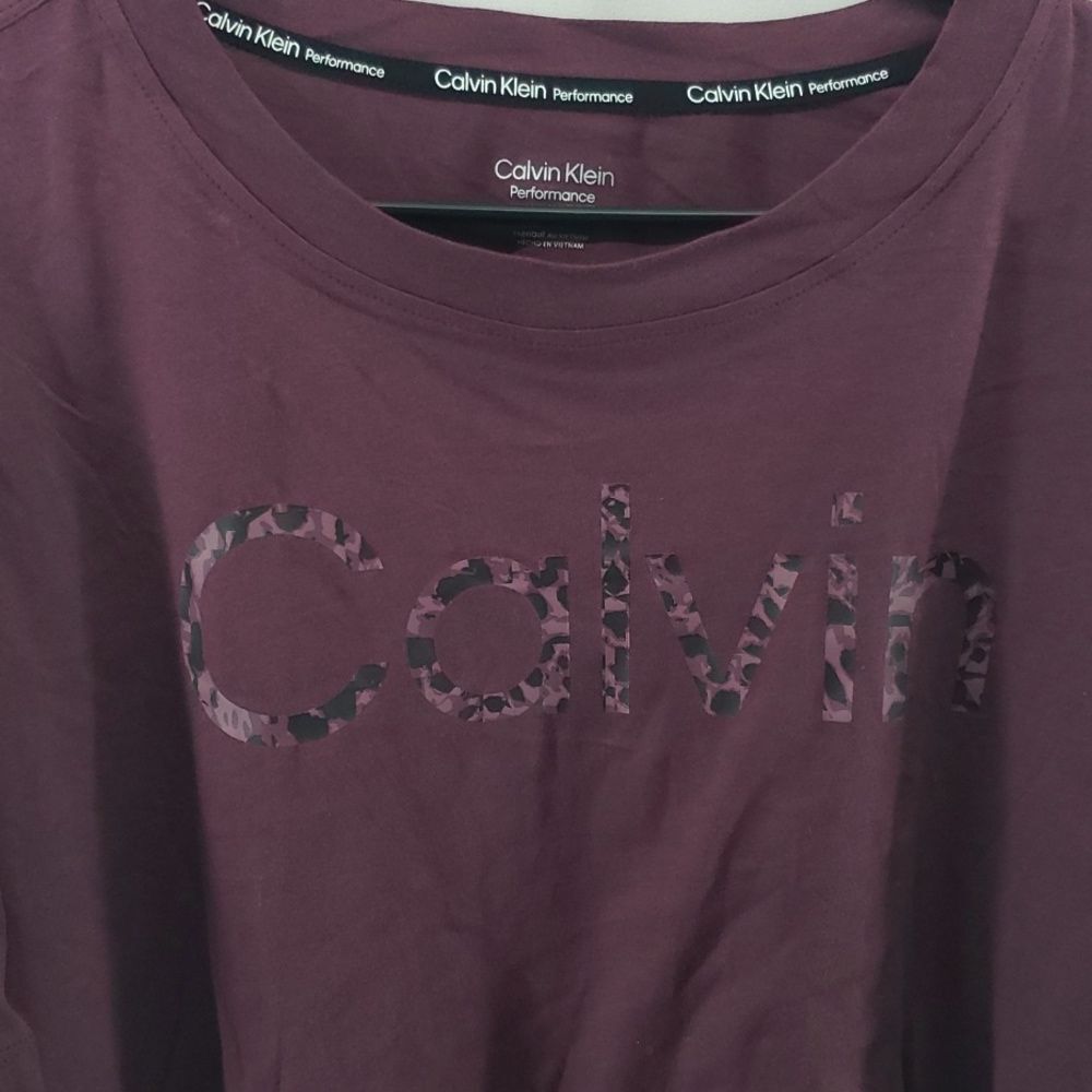 Calvin Klein Performance Women's Logo T-Shirt Purple Size XL *flaw* (AN) - Picture 3 of 10